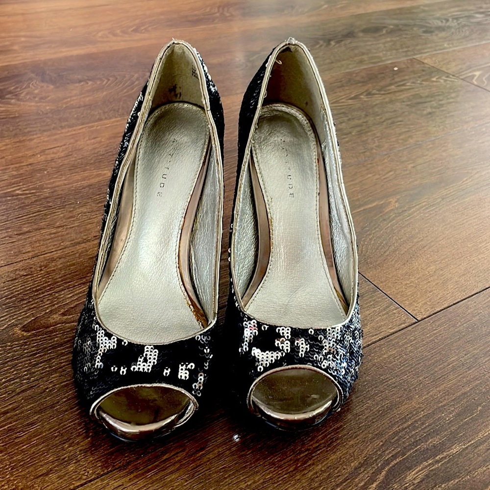 Attitude sequence heels for sale. Shipping price varies.